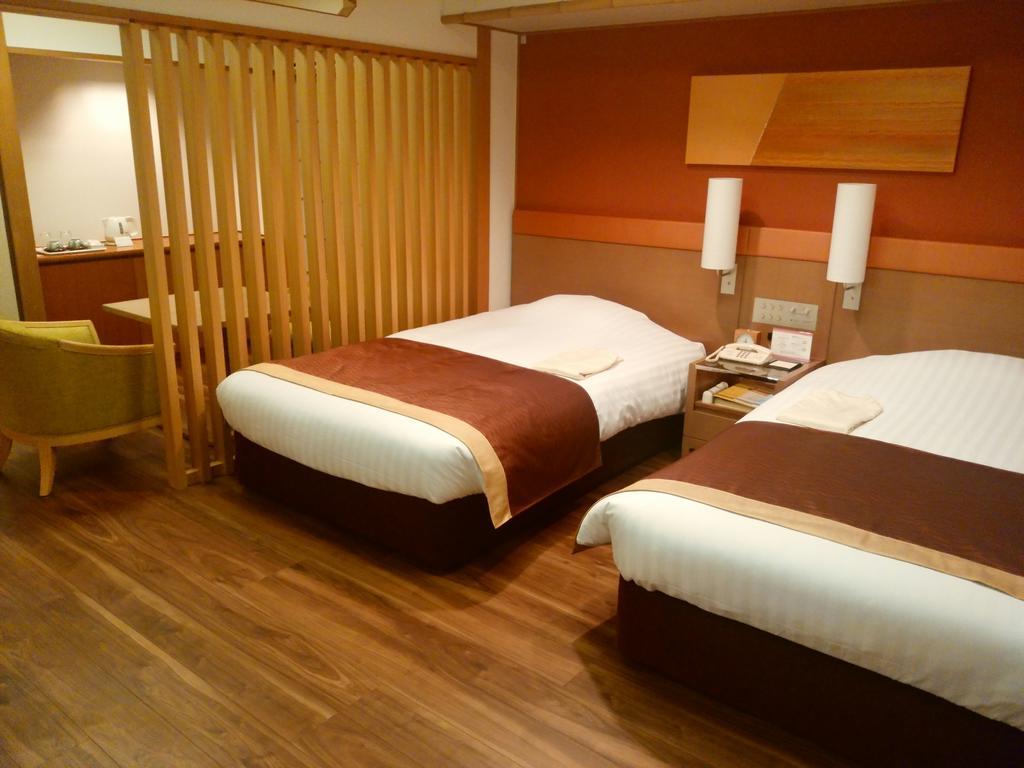 Jr Hotel Clement Tokushima Exterior photo